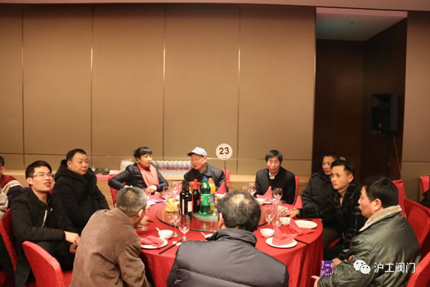 �����y�T���(hu��)�g��һ���䘷���ڣ��D2��